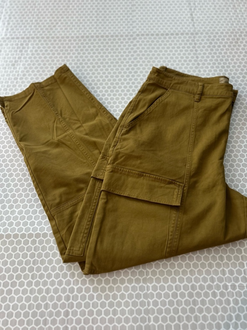 Universal Thread Relish Cargo Pants   Size 14
